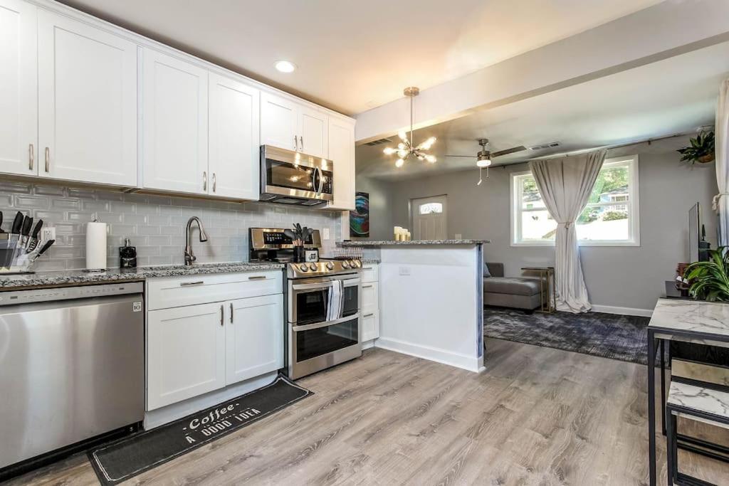 West End Bungalow Perfect To Work, Play, & Escape Ατλάντα Εξωτερικό φωτογραφία