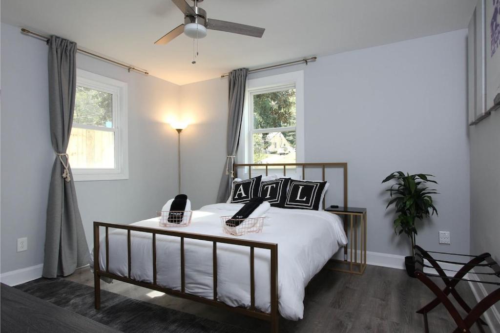 West End Bungalow Perfect To Work, Play, & Escape Ατλάντα Εξωτερικό φωτογραφία
